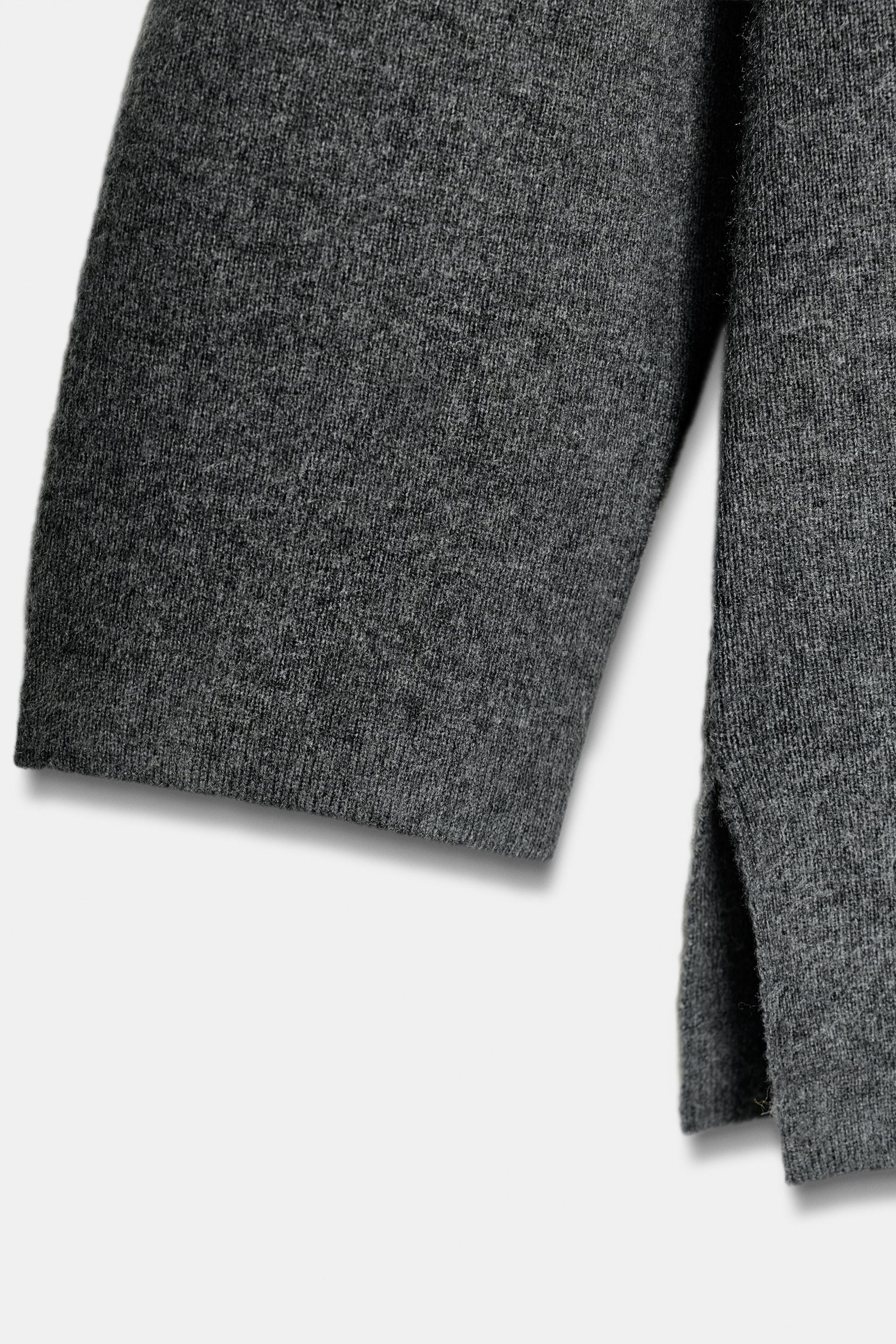 PULL EN MAILLE LISSE AU TOUCHER DOUX